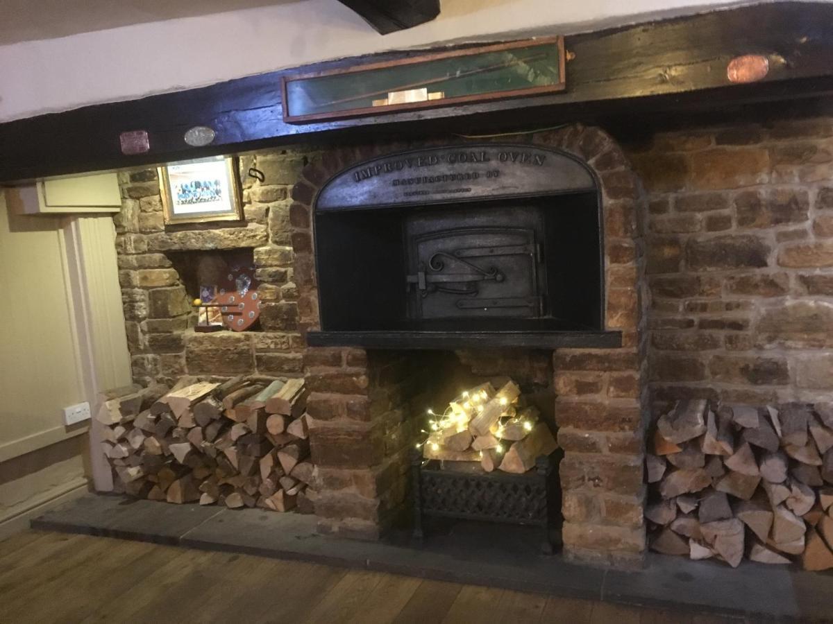 Bed and Breakfast Bartholomew Arms Maidford Exterior foto